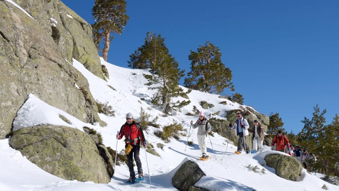 Snowshoeing in Madrid. Snowshoe Hikes Madrid. Snow sports Madrid with Dreampeaks