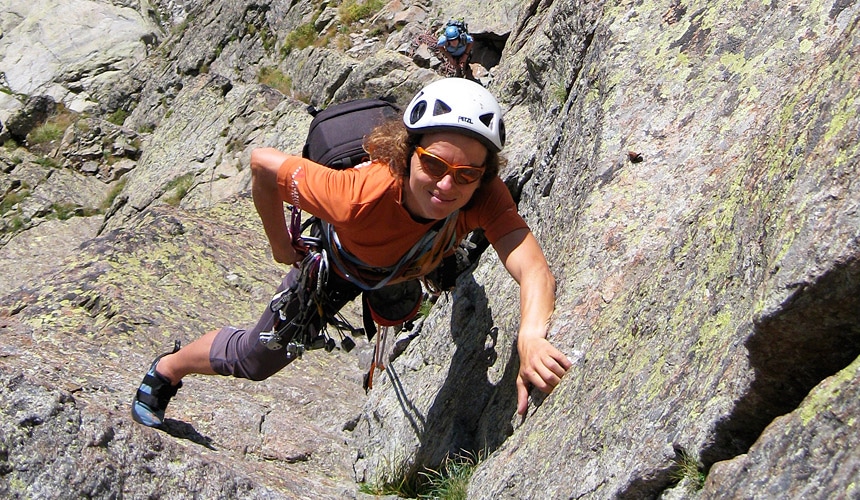 Trad Climbing in Madrid with Dreampeaks.