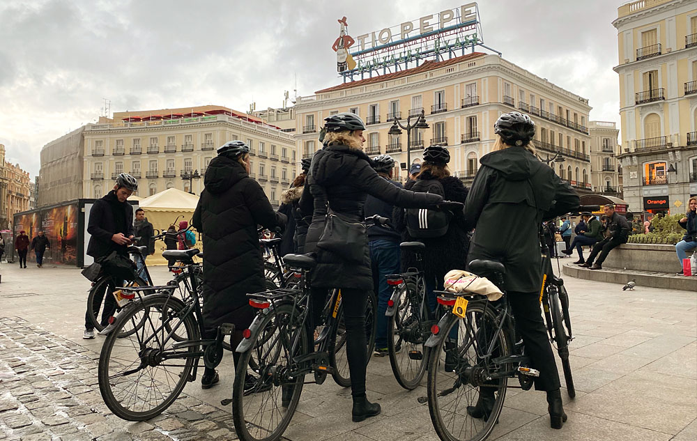 Private bike tour in Madrid with Dreampeaks