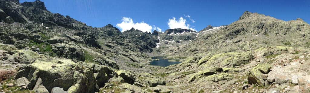 Hike in Sierra de Gredos with Dreampeaks